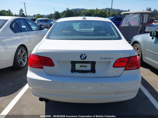 40063555 :رقم المزاد ، WBAKF3C56BE442428 vin ، 2011 Bmw 328 Xi مزاد بيع