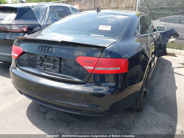 Продажа на аукционе авто 2010 Audi A5 Premium, vin: WAUMFBFR5AA058289, номер лота: 40069487