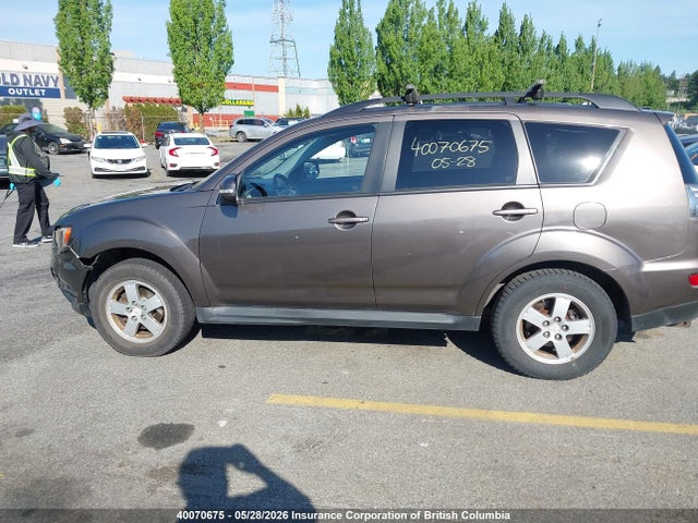 40070675 :رقم المزاد ، JA4JT3AX6AZ606953 vin ، 2010 Mitsubishi Outlander Xls مزاد بيع