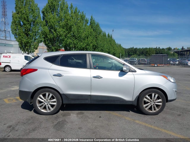 40070681 :رقم المزاد ، KM8JUCAC1CU437355 vin ، 2012 Hyundai Tucson Gls/limited مزاد بيع