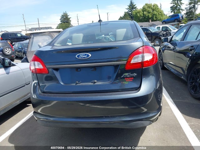 40070694 :رقم المزاد ، 3FADP4AJ2BM133571 vin ، 2011 Ford Fiesta S مزاد بيع