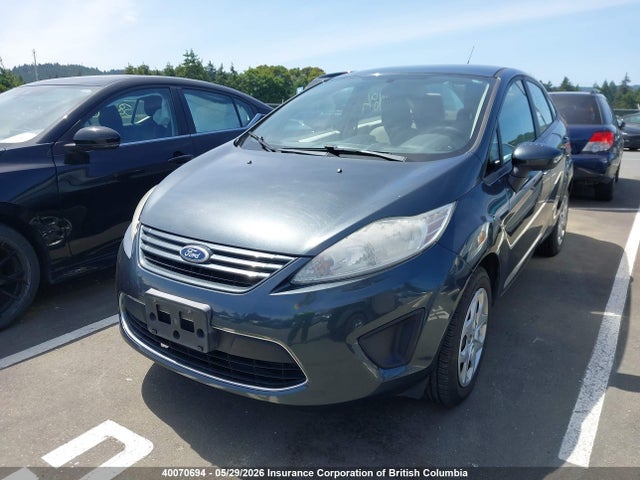 40070694 :رقم المزاد ، 3FADP4AJ2BM133571 vin ، 2011 Ford Fiesta S مزاد بيع