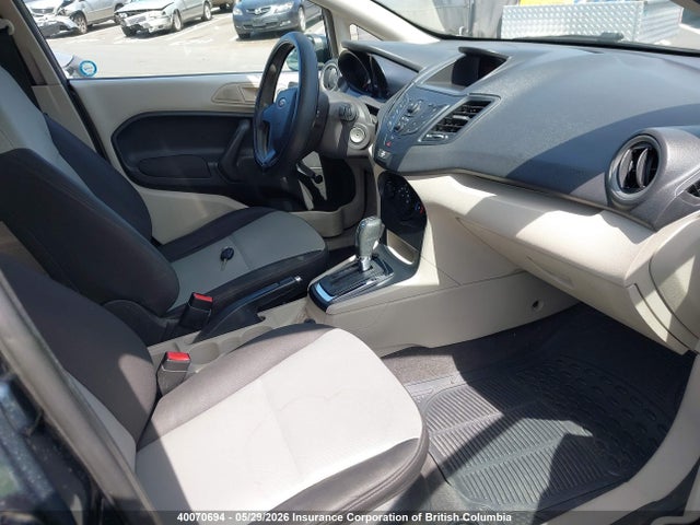 40070694 :رقم المزاد ، 3FADP4AJ2BM133571 vin ، 2011 Ford Fiesta S مزاد بيع