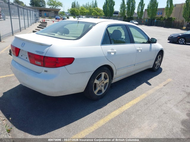 Продажа на аукционе авто 2005 Honda Accord Hybrid, vin: JHMCN36415C000586, номер лота: 40070696