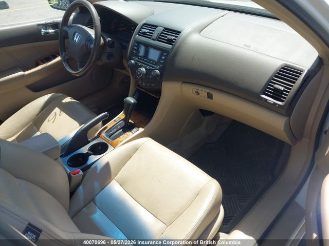 Продажа на аукционе авто 2005 Honda Accord Hybrid, vin: JHMCN36415C000586, номер лота: 40070696