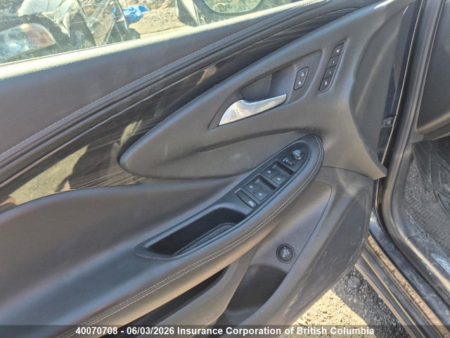 2020 Buick Envision Essence მანქანა იყიდება აუქციონზე, vin: LRBFX2SA4LD158893, აუქციონის ნომერი: 40070708