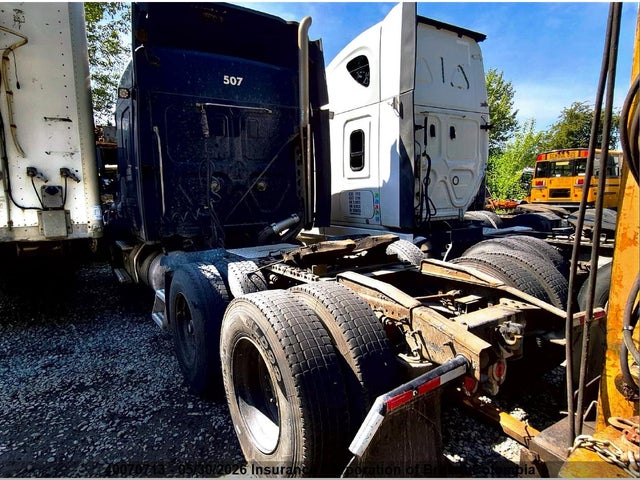 2015 Freightliner Cascadia 125 მანქანა იყიდება აუქციონზე, vin: 3AKJGLDV2FSGM4372, აუქციონის ნომერი: 40070713