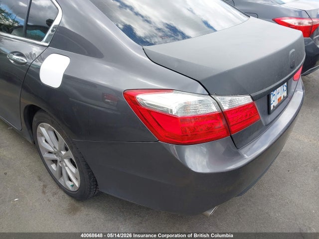 1HGCR3F96FA801210 Honda Accord Touring