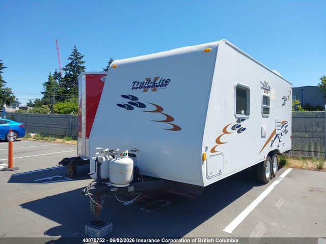 Продажа на аукционе авто 2009 R-vision Trail-lite Crossover, vin: 4WYT57E2892905479, номер лота: 40070752