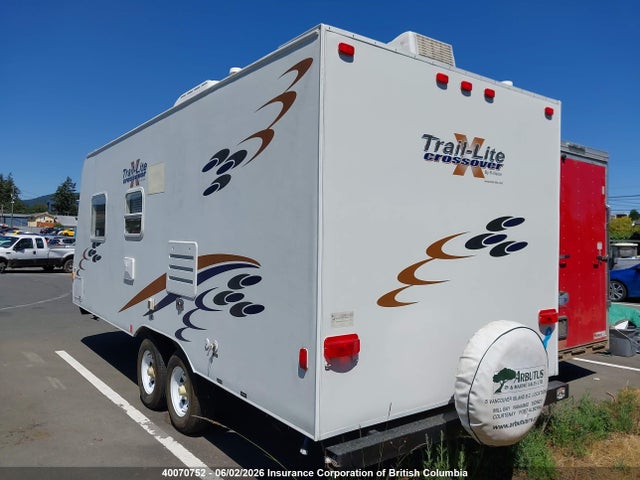 Продажа на аукционе авто 2009 R-vision Trail-lite Crossover, vin: 4WYT57E2892905479, номер лота: 40070752