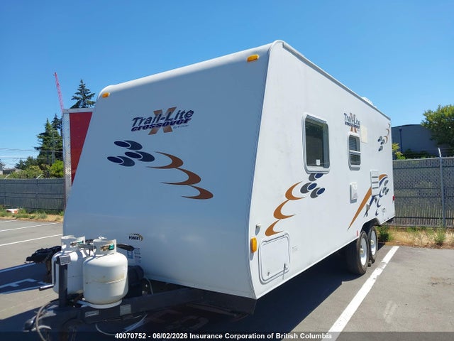 Продажа на аукционе авто 2009 R-vision Trail-lite Crossover, vin: 4WYT57E2892905479, номер лота: 40070752