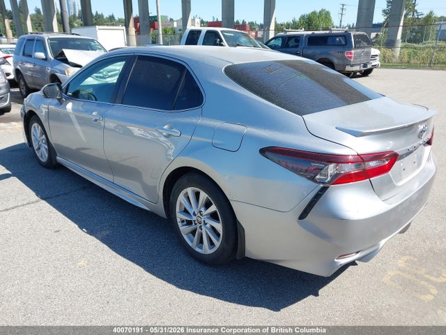 40070191 :رقم المزاد ، 4T1G11AK7MU589947 vin ، 2021 Toyota Camry Se مزاد بيع