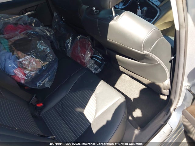 40070191 :رقم المزاد ، 4T1G11AK7MU589947 vin ، 2021 Toyota Camry Se مزاد بيع