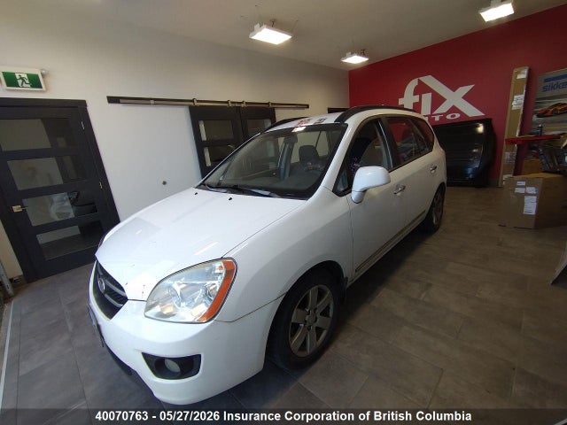 40070763 :رقم المزاد ، KNAFG525387177444 vin ، 2008 Kia Rondo مزاد بيع