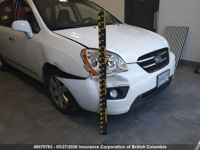 40070763 :رقم المزاد ، KNAFG525387177444 vin ، 2008 Kia Rondo مزاد بيع