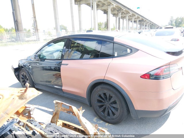 Tesla MODEL X 2018 5YJXCBE2XJF105031 Image 15
