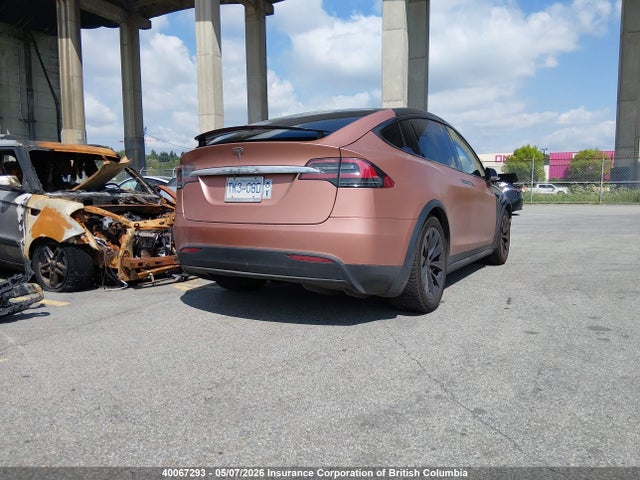 Tesla MODEL X 2018 5YJXCBE2XJF105031 Image 4