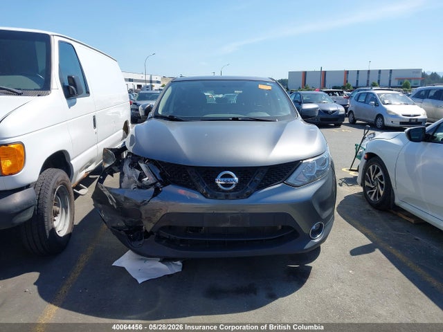 JN1BJ1CR7JW210022 Nissan Rogue Sport S/sv/sl