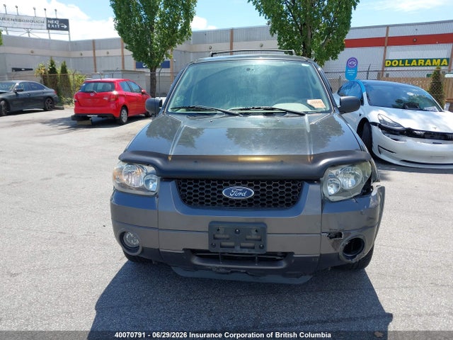 2005 Ford Escape Xlt მანქანა იყიდება აუქციონზე, vin: 1FMYU93125KC89521, აუქციონის ნომერი: 40070791