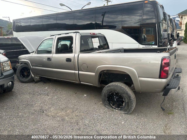 Aukcja sprzedaży 2003 Chevrolet Silverado K2500 Heavy Duty, vin: 1GCHK23113F143201, numer aukcji: 40070827