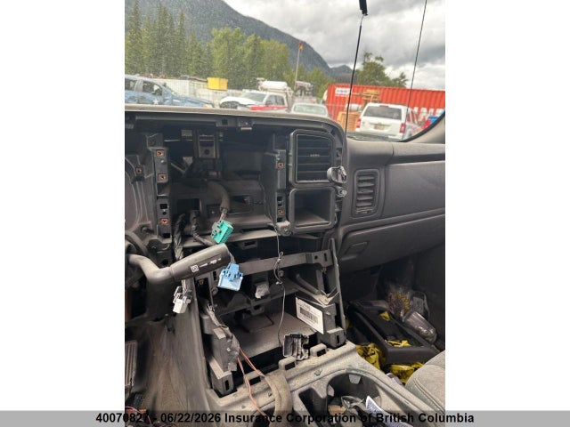 Aukcja sprzedaży 2003 Chevrolet Silverado K2500 Heavy Duty, vin: 1GCHK23113F143201, numer aukcji: 40070827