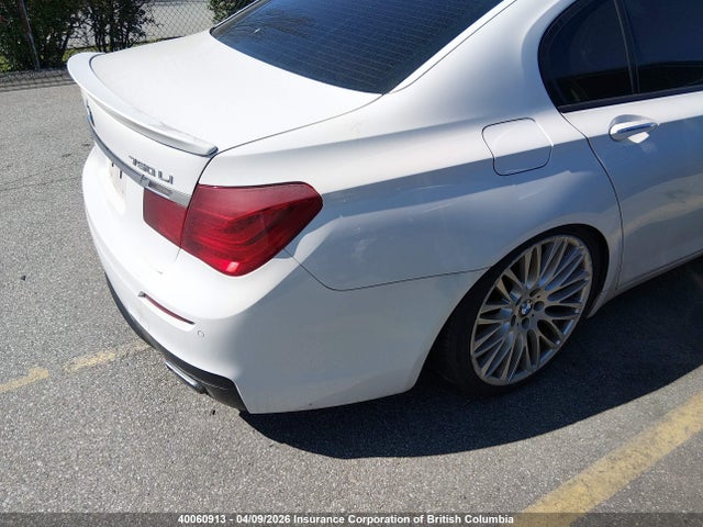 2010 Bmw 750 Li Xdrive მანქანა იყიდება აუქციონზე, vin: WBAKC8C51AC431417, აუქციონის ნომერი: 40060913