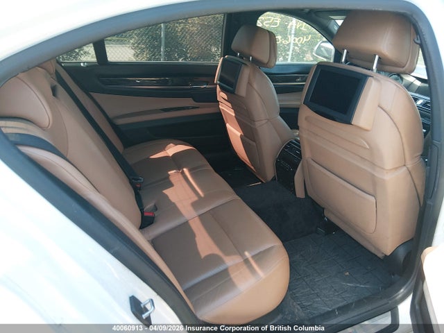 2010 Bmw 750 Li Xdrive მანქანა იყიდება აუქციონზე, vin: WBAKC8C51AC431417, აუქციონის ნომერი: 40060913