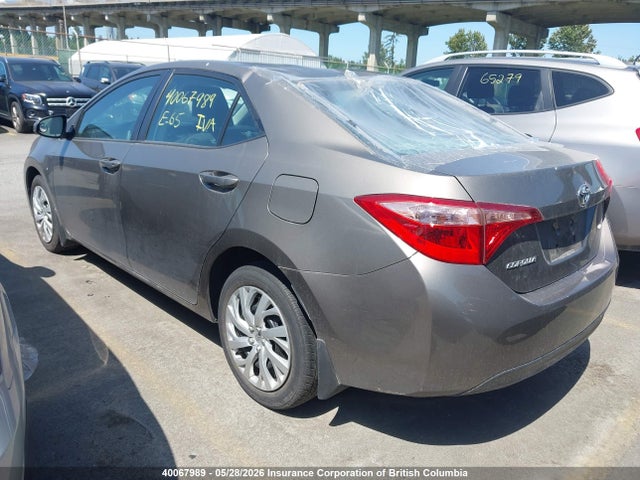 2019 Toyota Corolla Le მანქანა იყიდება აუქციონზე, vin: 2T1BURHE1KC243942, აუქციონის ნომერი: 40067989