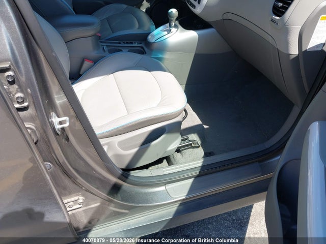 Продажа на аукционе авто 2016 Kia Soul, vin: KNDJX3AE4G7017753, номер лота: 40070879