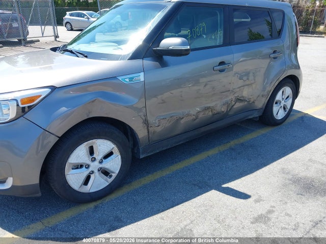 Продажа на аукционе авто 2016 Kia Soul, vin: KNDJX3AE4G7017753, номер лота: 40070879