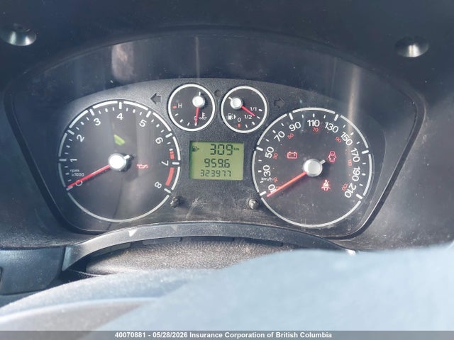 40070881 :رقم المزاد ، NM0LS7BN3AT042362 vin ، 2010 Ford Transit Connect Xlt مزاد بيع