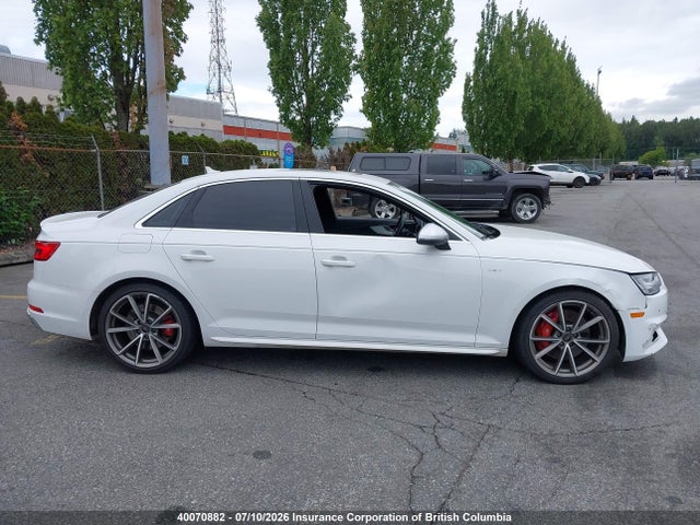WAUC4AF40JA003426 Audi S4