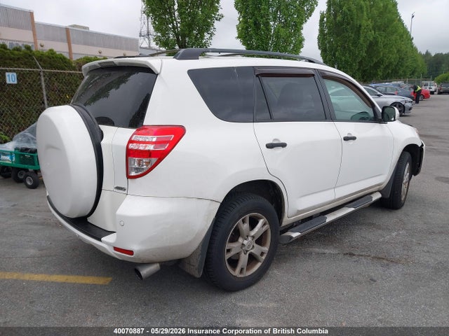 40070887 :رقم المزاد ، 2T3JK4DV4BW045520 vin ، 2011 Toyota Rav4 مزاد بيع