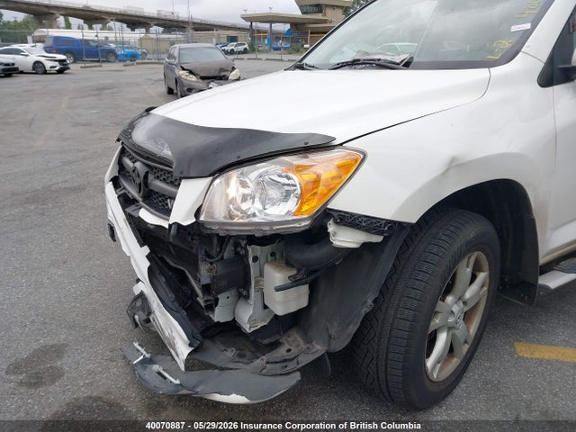 40070887 :رقم المزاد ، 2T3JK4DV4BW045520 vin ، 2011 Toyota Rav4 مزاد بيع
