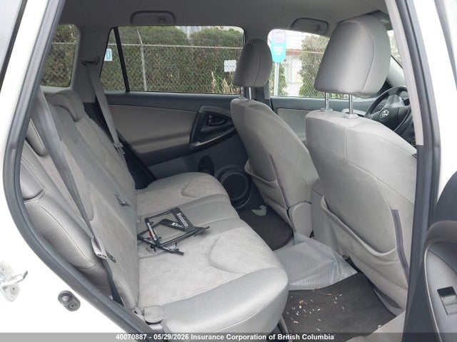 40070887 :رقم المزاد ، 2T3JK4DV4BW045520 vin ، 2011 Toyota Rav4 مزاد بيع