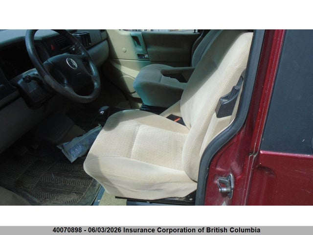 2002 Volkswagen Eurovan Gls მანქანა იყიდება აუქციონზე, vin: WV2KB47082H083635, აუქციონის ნომერი: 40070898