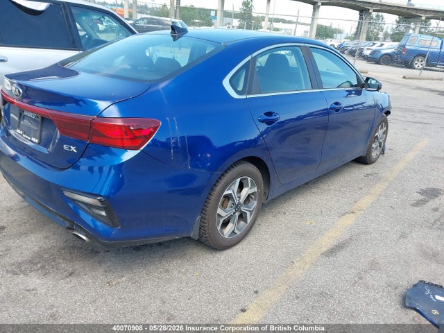 40070908 :رقم المزاد ، 3KPF54AD7ME348167 vin ، 2021 Kia Forte مزاد بيع