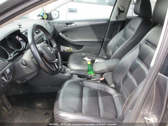 Продажа на аукционе авто 2015 Volkswagen Jetta, vin: 3VWLA7AJ7FM340890, номер лота: 40070911