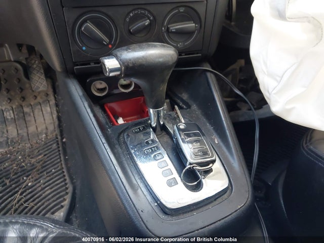 40070916 :رقم المزاد ، WVWSR61J14W088035 vin ، 2004 Volkswagen Jetta مزاد بيع