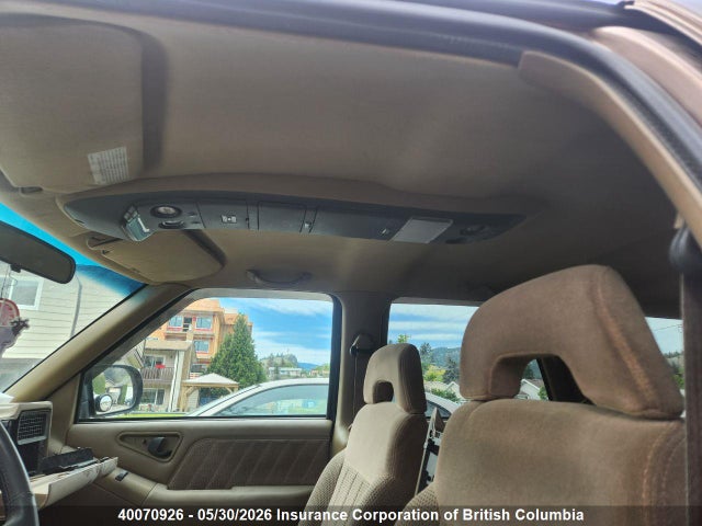 40070926 :رقم المزاد ، 1GNDT13W4T2293903 vin ، 1996 Chevrolet Blazer مزاد بيع