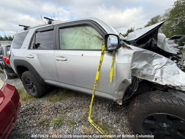 Aukcja sprzedaży 2015 Toyota 4runner Sr5/limited/trail/trd Pro, vin: JTEBU5JR6F5258263, numer aukcji: 40070929