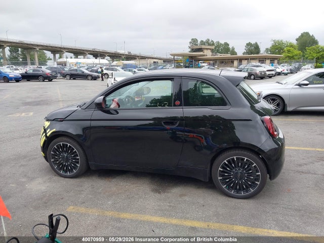 ZFAFFAA45SX237228 Fiat 500 E Red