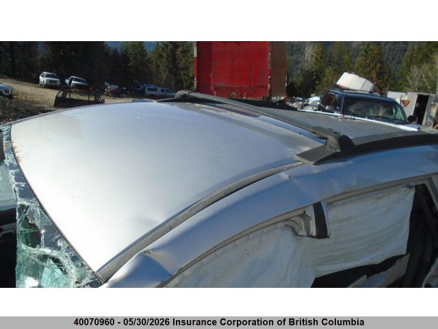40070960 :رقم المزاد ، 2T1LE4EE8AC015699 vin ، 2010 Toyota Matrix مزاد بيع