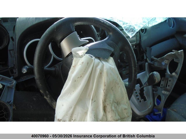 40070960 :رقم المزاد ، 2T1LE4EE8AC015699 vin ، 2010 Toyota Matrix مزاد بيع