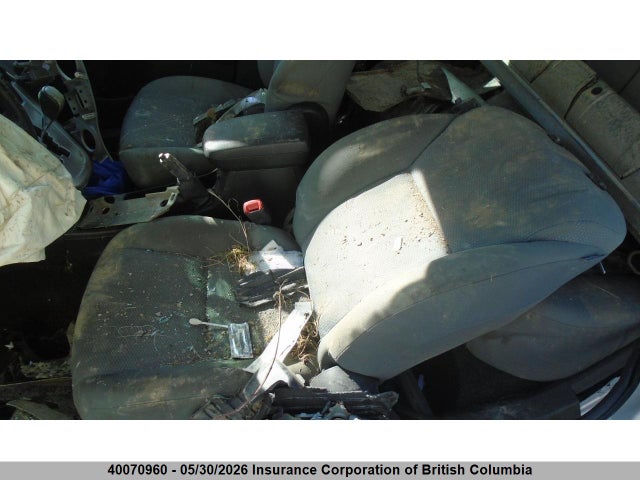 40070960 :رقم المزاد ، 2T1LE4EE8AC015699 vin ، 2010 Toyota Matrix مزاد بيع