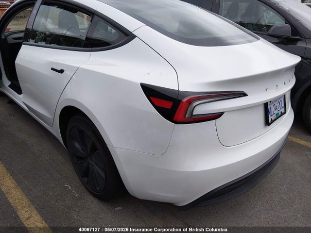 Продажа на аукционе авто 2024 Tesla Model 3, vin: 5YJ3E1EA0RF893291, номер лота: 40067127