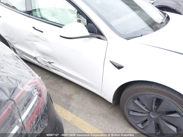 Продажа на аукционе авто 2024 Tesla Model 3, vin: 5YJ3E1EA0RF893291, номер лота: 40067127