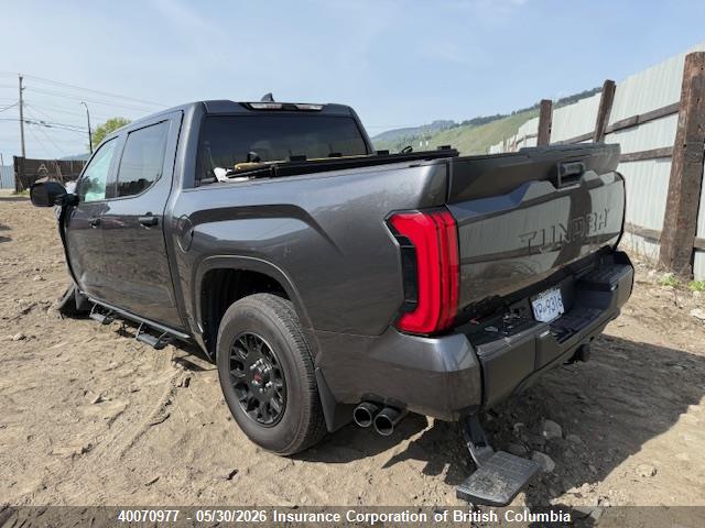 Продаж на аукціоні авто 2025 Toyota Tundra Sr 4x4, vin: 5TFKB5DB1SX302323, номер лоту: 40070977