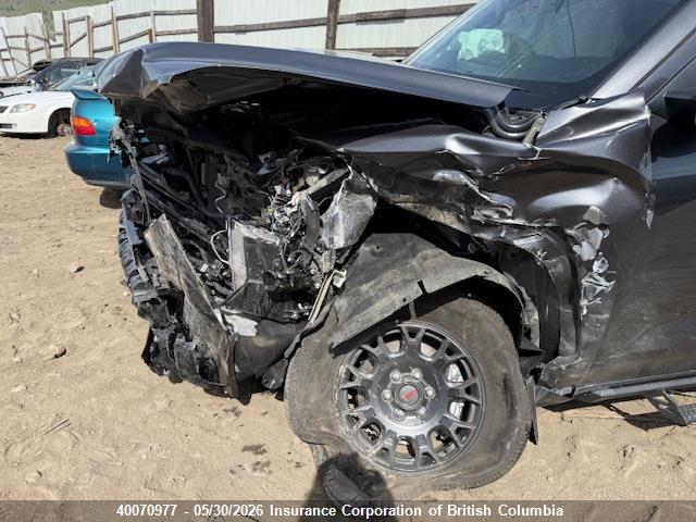 Продаж на аукціоні авто 2025 Toyota Tundra Sr 4x4, vin: 5TFKB5DB1SX302323, номер лоту: 40070977