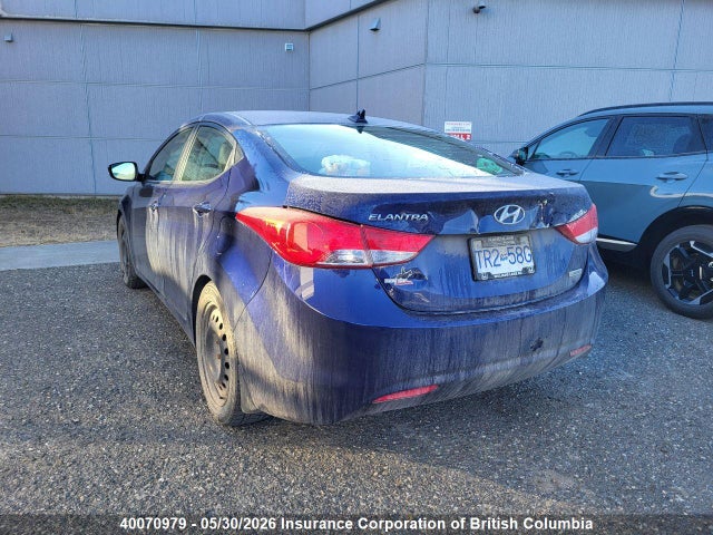2013 Hyundai Elantra Limited მანქანა იყიდება აუქციონზე, vin: 5NPDH4AE4DH209147, აუქციონის ნომერი: 40070979